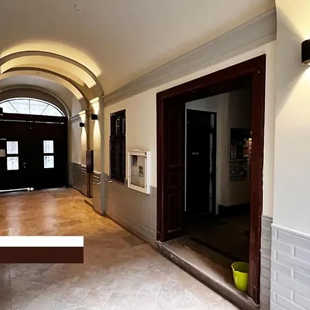 Little Americas Wyoming Lodge Apartment Budapest Exterior photo